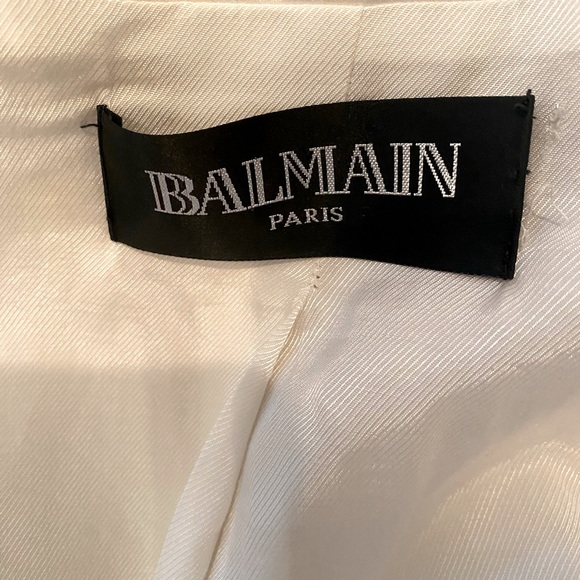 Balmain - Picture 8 of 10